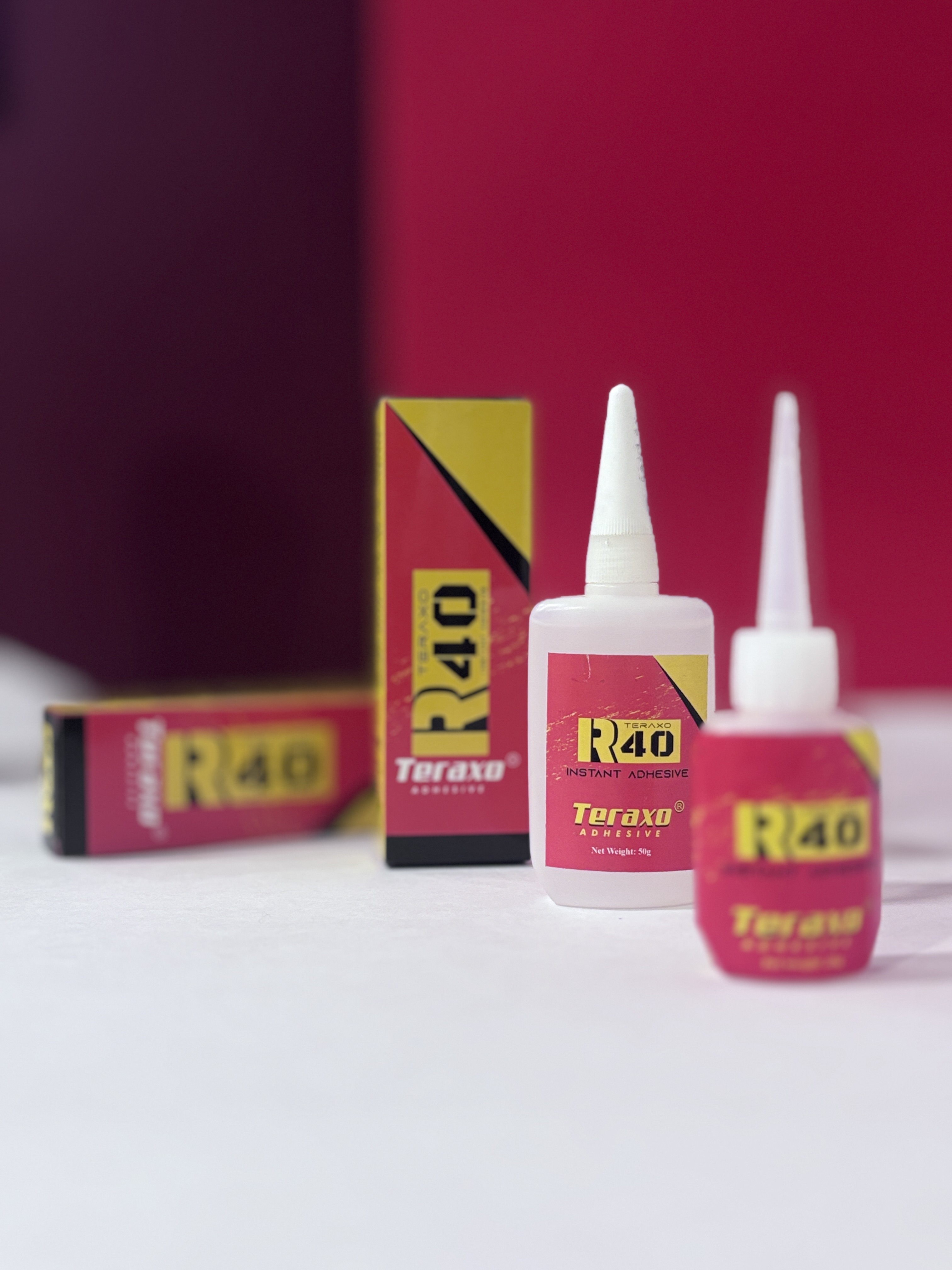 R40 – Instant Adhesive (Hardware & General Purpose Grade)